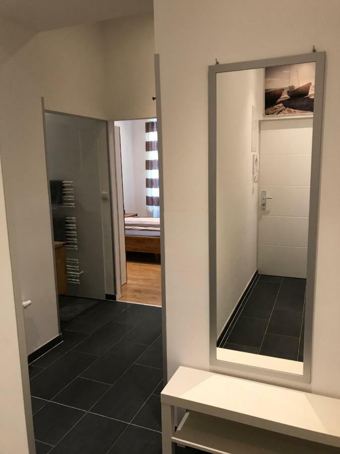 Appartement Neu Renovierte Unterkunft à Vienne Extérieur photo